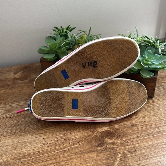 ✨Sold✨ Keds Kate Spade Black Polka Dot Sneakers - Picture 10 of 10